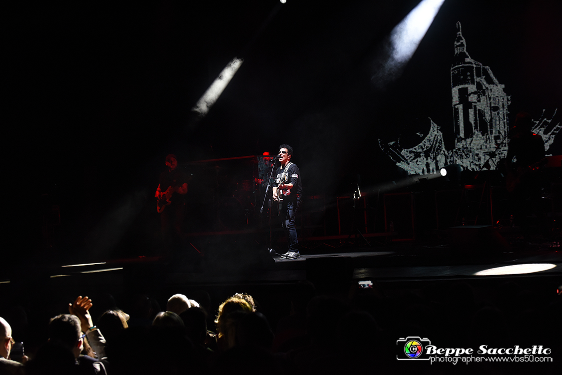 VBS_4041 - Concerto Edoardo Bennato - Peter Pan Rock 'n' Roll Tour.jpg